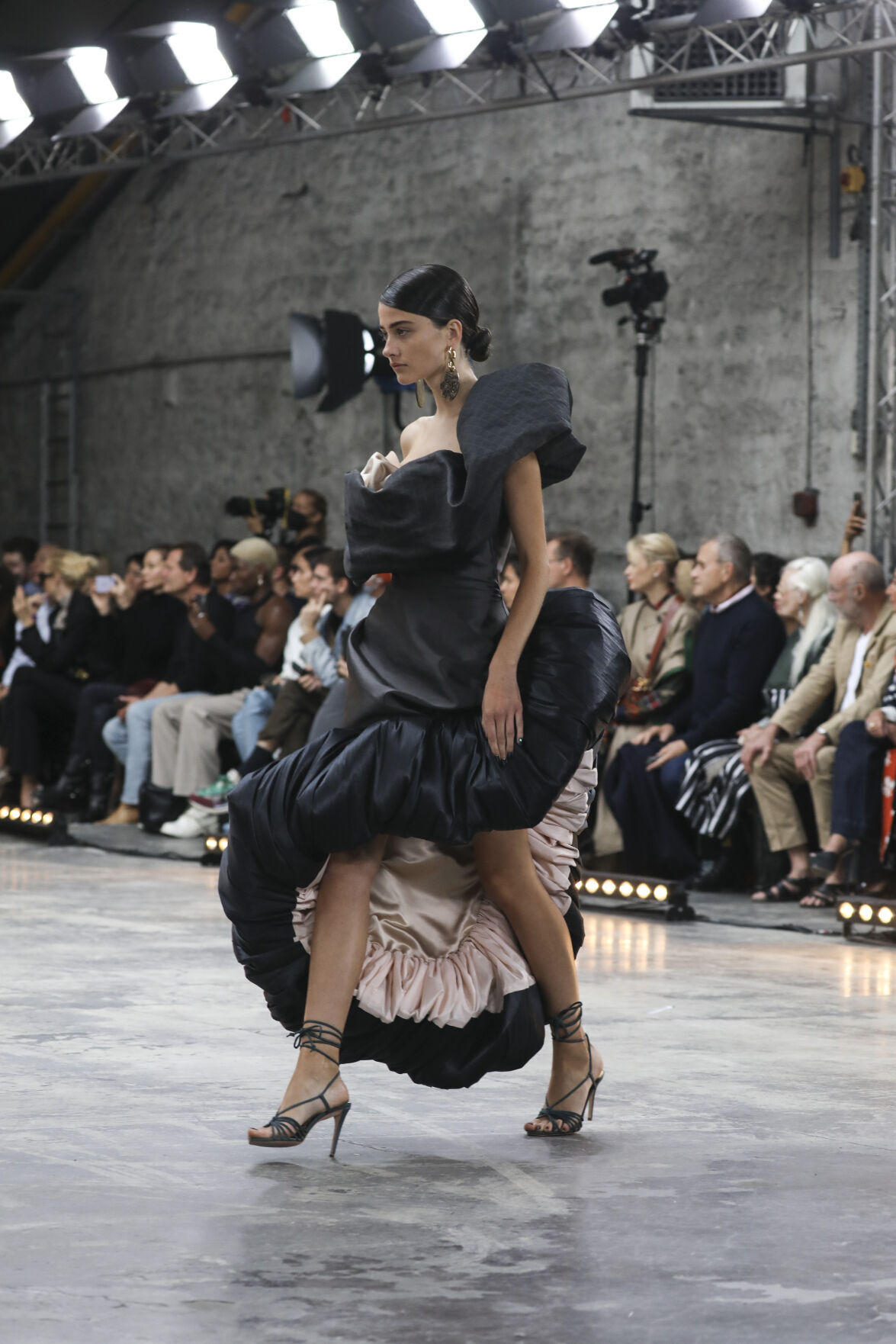 Paris Fashion S/S 2022 Vivienne Westwood